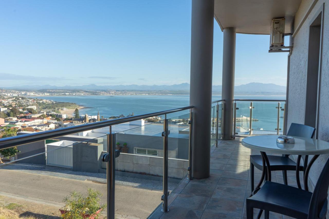 Bar-t-nique Guest House Mossel Bay Extérieur photo