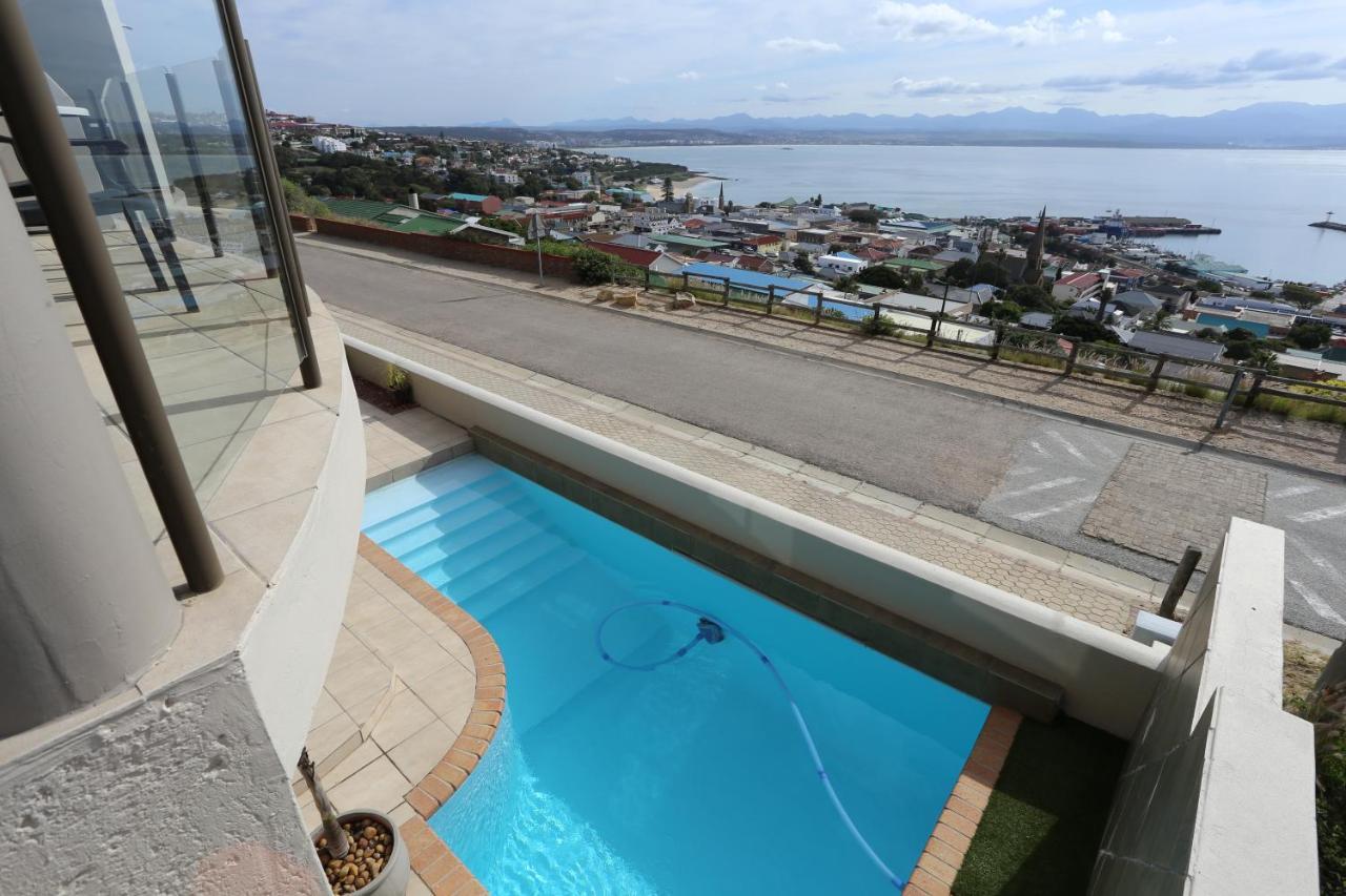 Bar-t-nique Guest House Mossel Bay Extérieur photo